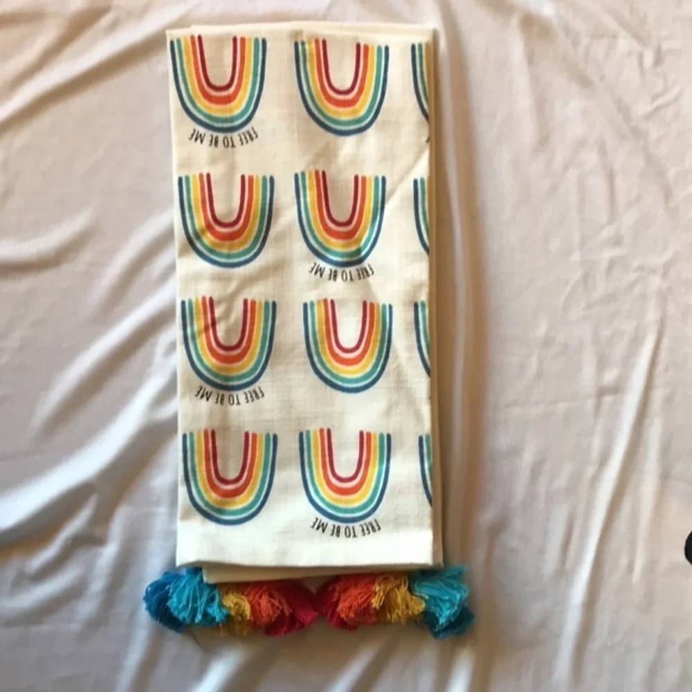 Proud 2 pkg of Kitchen Towels-  NWT